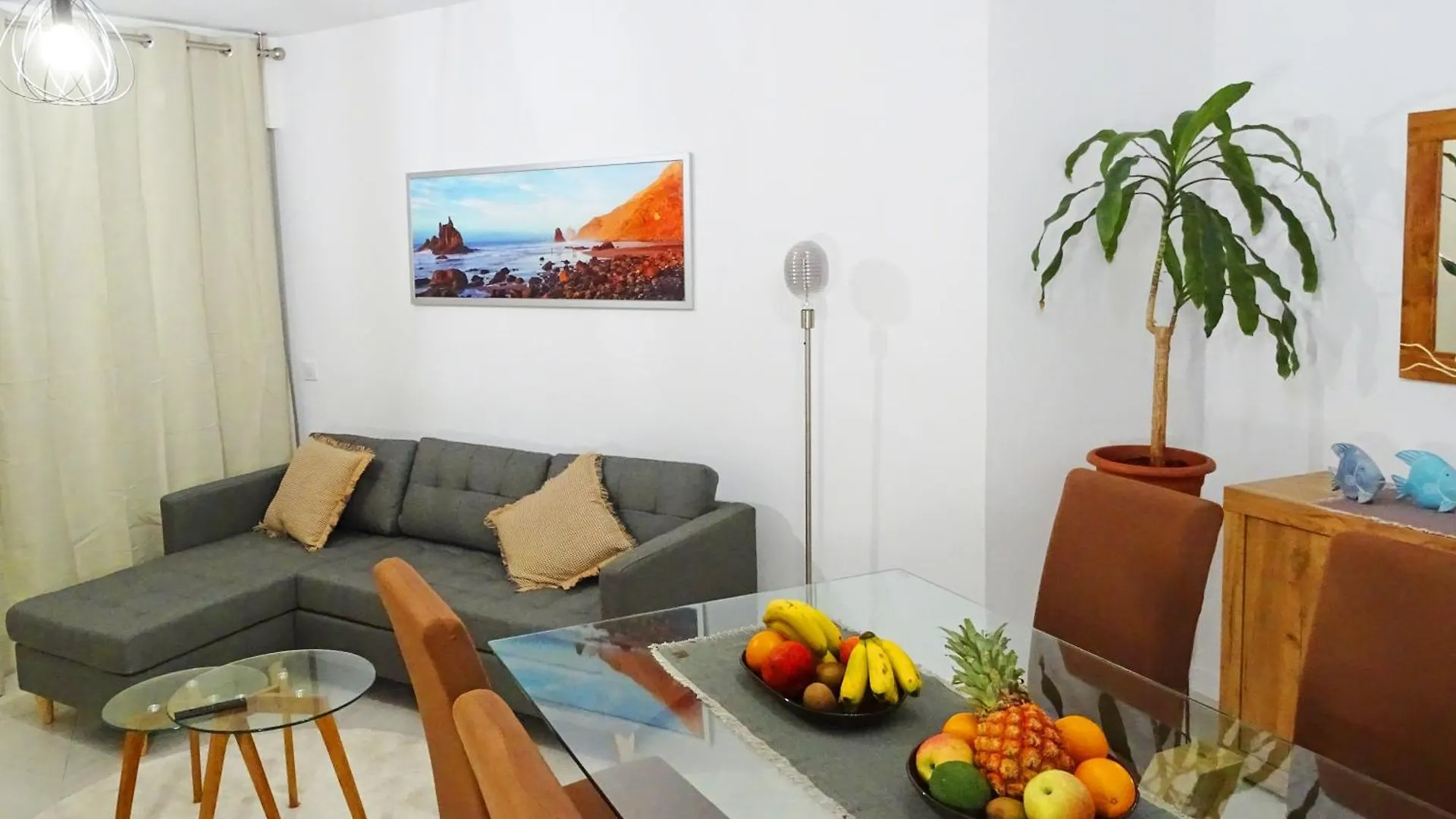 Santa Cruz De Tenerife, Piso Centrico, Amplio Y Con Garaje Apartamento